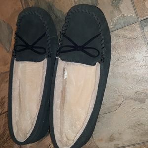 Women's Secret Treasures Moccasins Slippers XL